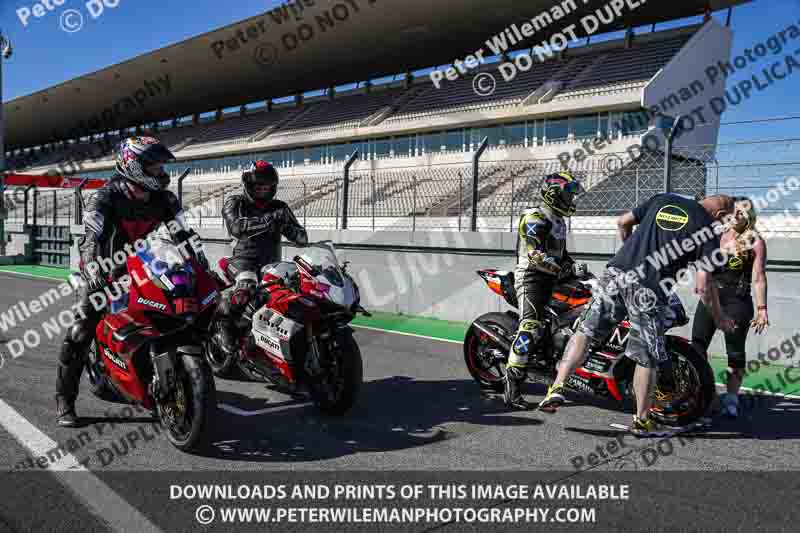 motorbikes;no limits;peter wileman photography;portimao;portugal;trackday digital images